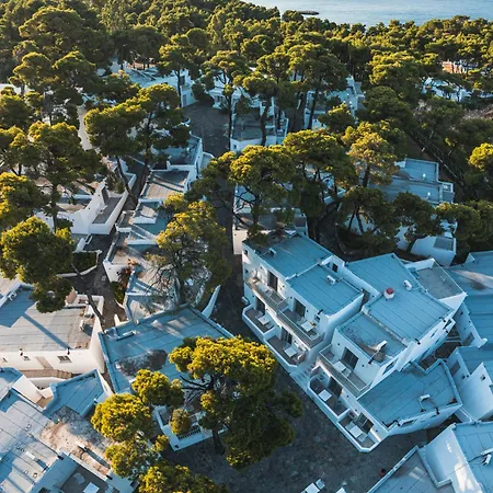 Marpunta Resort, Santikos Collection מלון