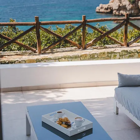 Marpunta Alonnisos Hotel 4*