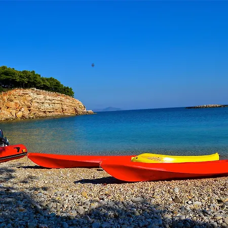 Marpunta Resort, Santikos Collection 호텔