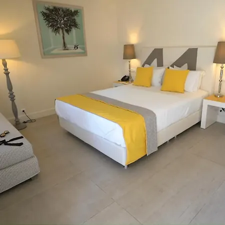 Marpunta Resort, Santikos Collection 호텔 4*