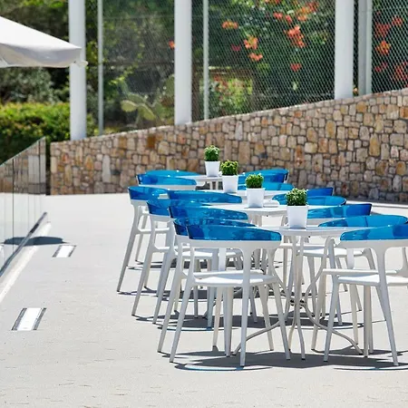 Szálloda Marpunta Resort, Santikos Collection Marpounta